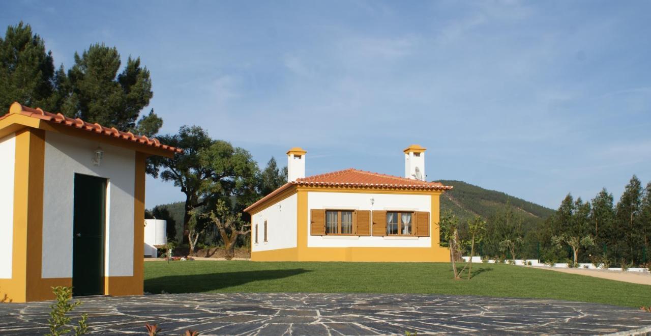 Casa Da Eira Em Dornes - Casa De Campo Familiar Com Piscina 게스트하우스 외부 사진